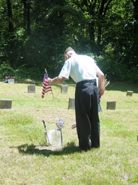 Howard Devault finds a veterans marker